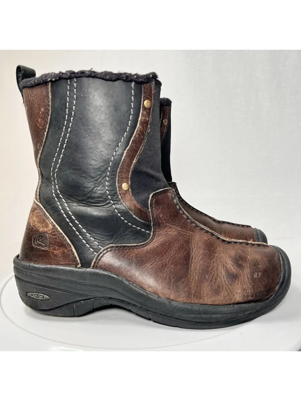 Keen Chester 5441 Leather Boots Sherpa Lined Winter Brown Women’s Size 9
